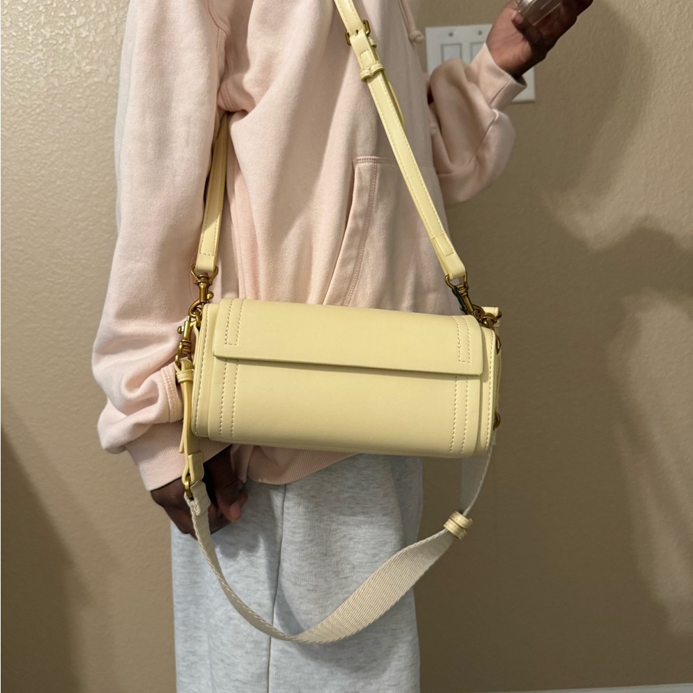 Zara Light Cream Crossbody Bag - Picture 4 of 7